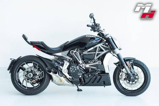 DUCATI XDIAVEL S 
